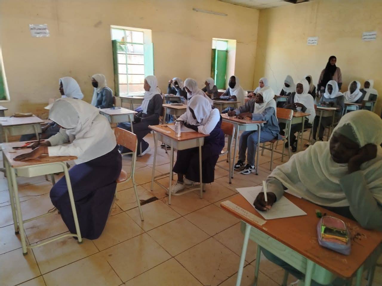 هل تم تأجيل امتحانات الشهادة السودانية1